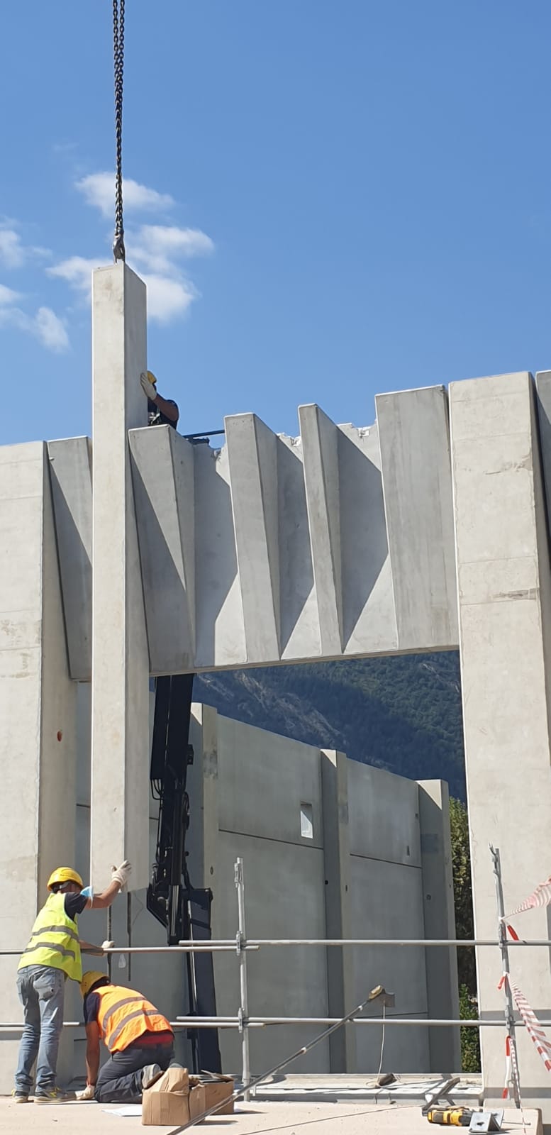 Costruzione di un centro sportivo per un Liceo