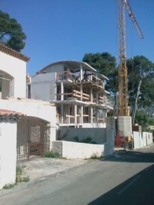 Costruzione di un edificio residenziale