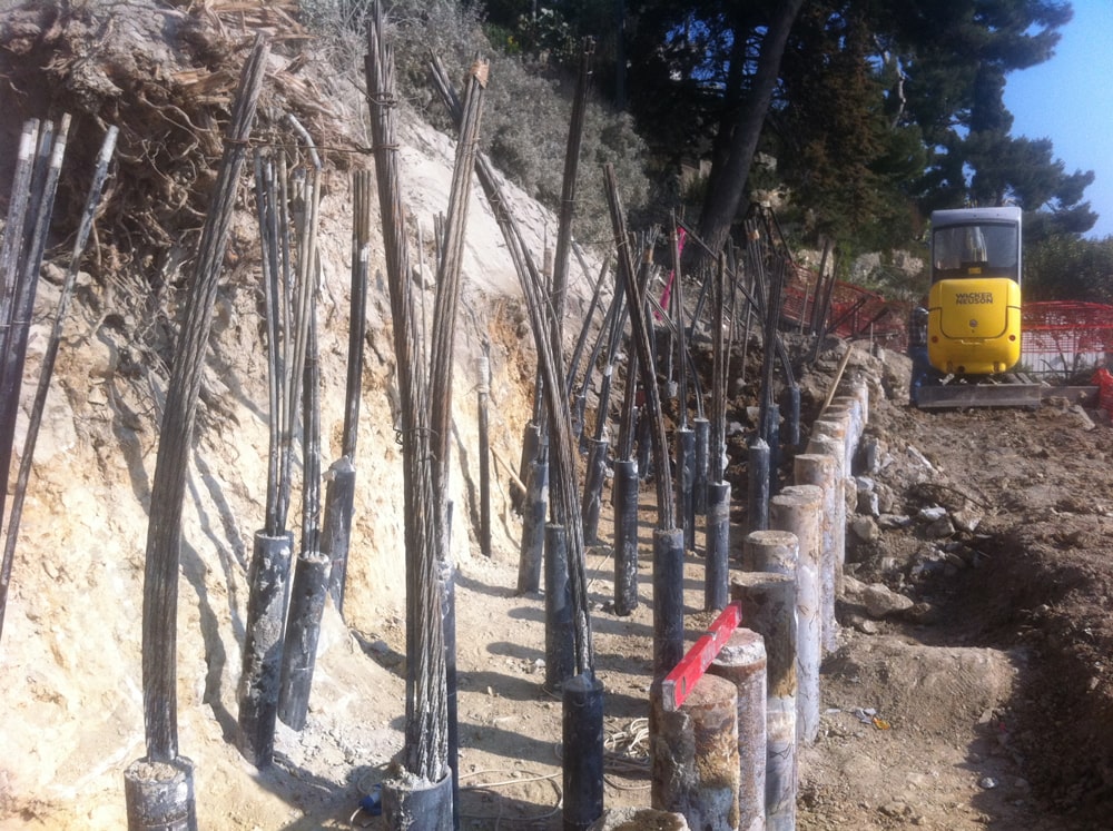 Demolizione e ricostruzione di due edifici di civile abitazione