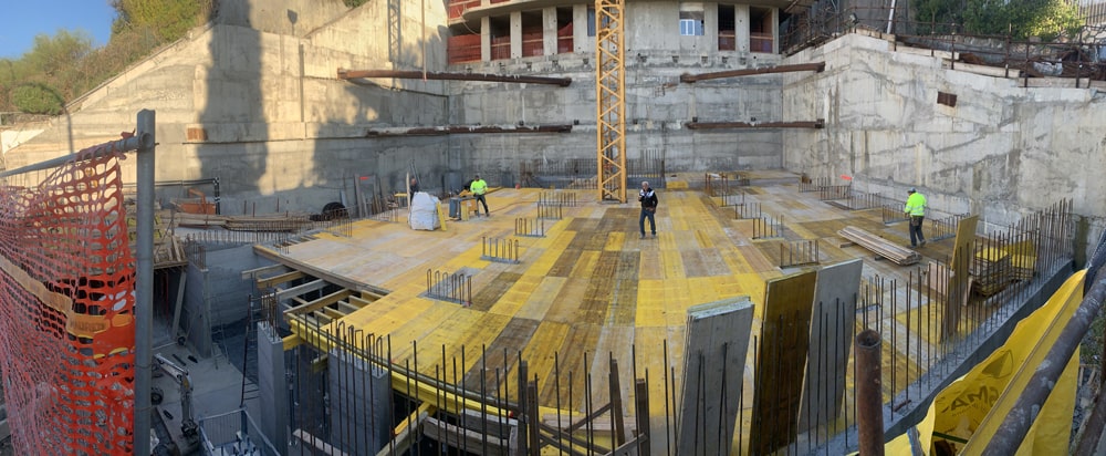 Demolizione e ricostruzione di due edifici di civile abitazione