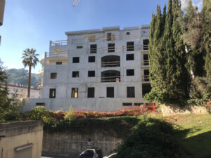 La Palmosa - costruzione di un edificio residenziale