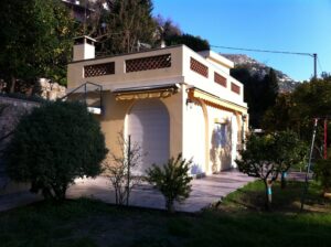 Realizzazione di un Garage interrato su due livelli con Piscina