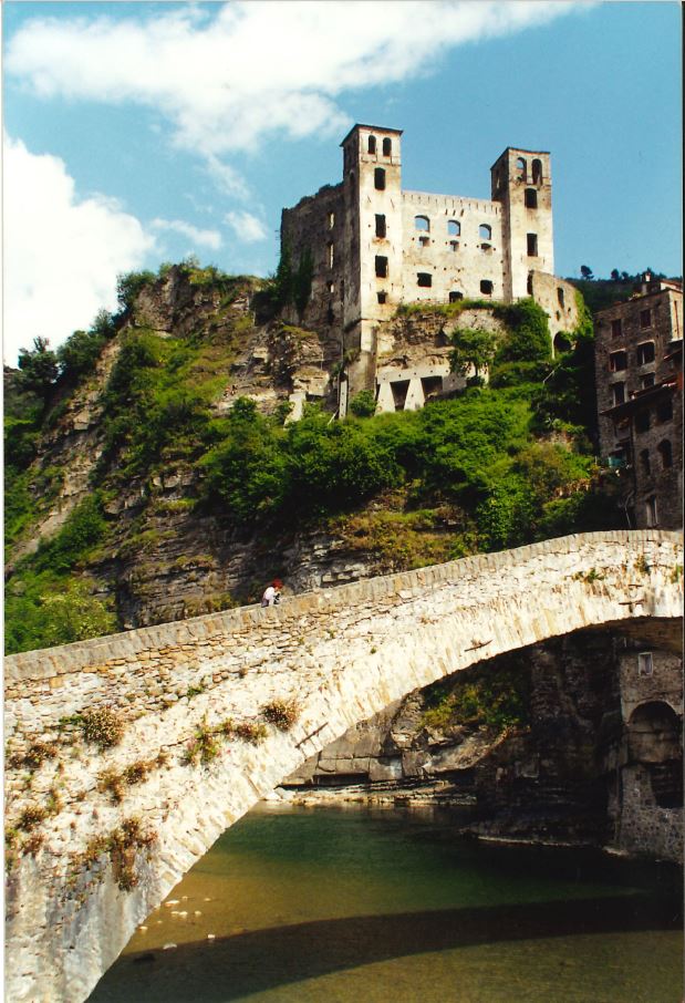 Consolidamento del sedime roccioso del Castello Doria