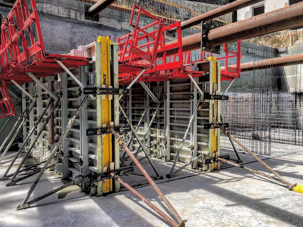 La Palmosa - costruzione di un edificio residenziale